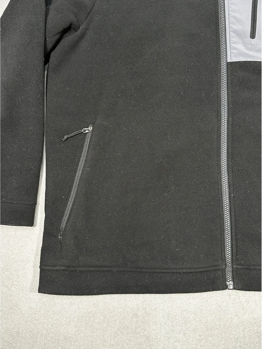 The North Face Men’s XXL Full Zip Fleece Jacket Black Gray Soft Shell